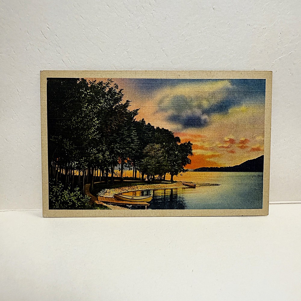 Genuine Vintage 1930s Landscape Postcard
